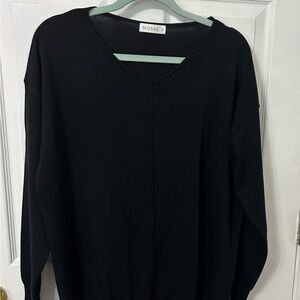 MOSHIKI Black V-Neck Sweater